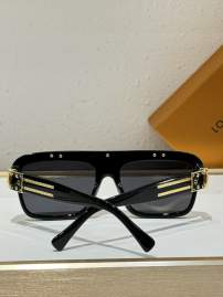 Picture of Louis Vuitton Sunglasses _SKUfw76367997fw